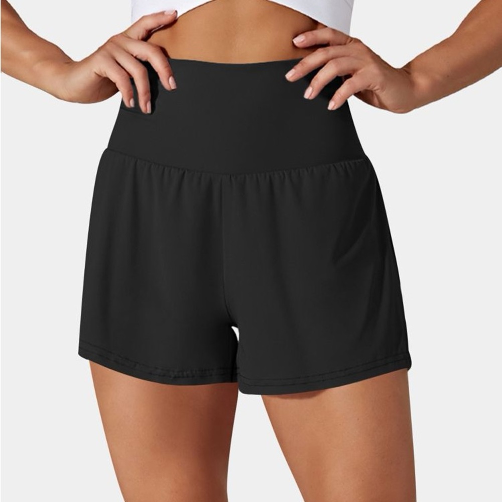 NWT HALARA High-Waisted 2-in-1 Shorts, Black Sz M